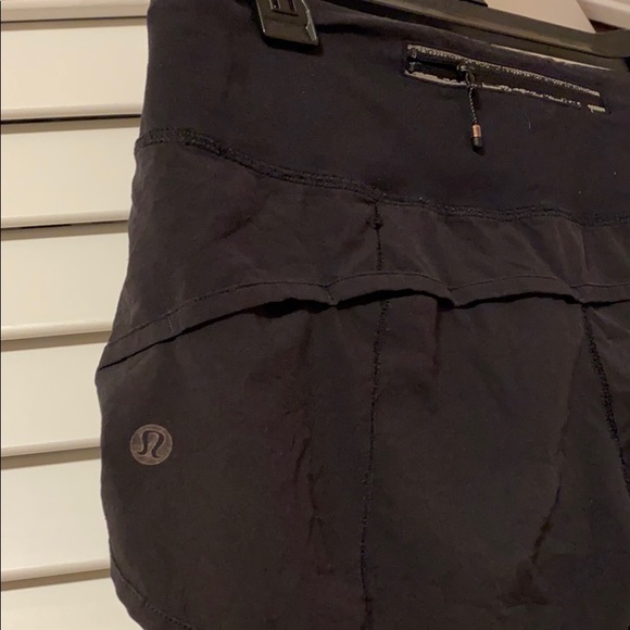 Lululemon speed up shorts 2.5” - Picture 5 of 5
